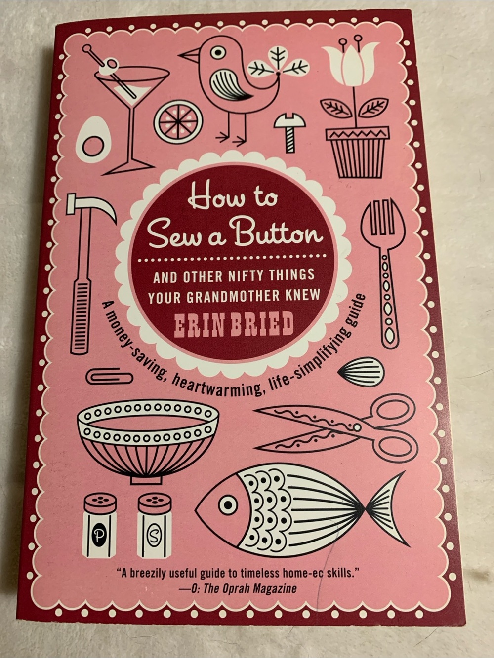 👁️4/$10👁️ how to sew a button other things your grandmother knew Erin Bried